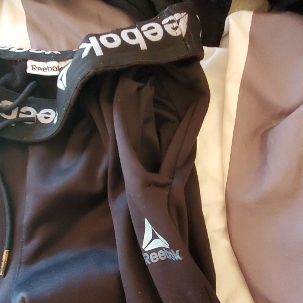 Sweats - Picture 4 of 4